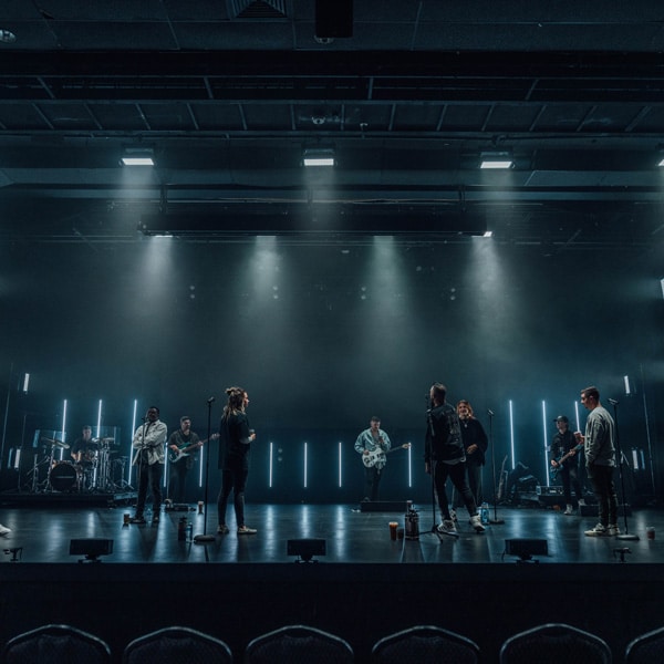 2021-11-19_worship_600x600